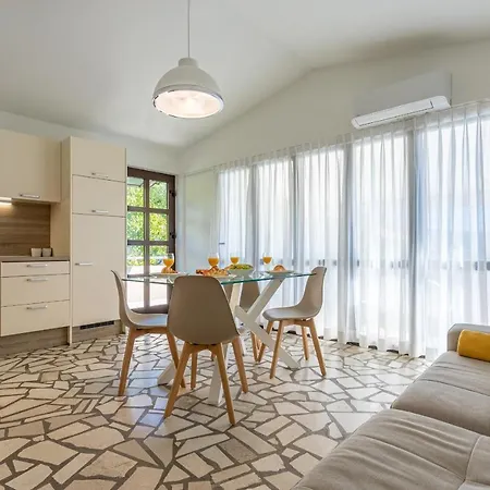 House Barbara 2 Lejlighed