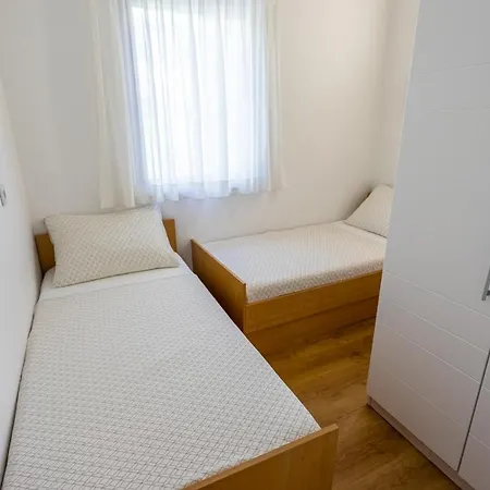 House Barbara 2 * Kornić