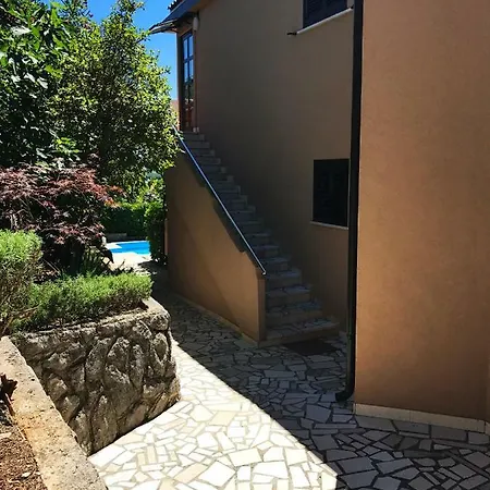 Appartement House Barbara 2 *