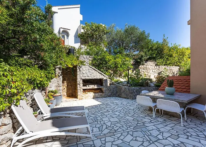 House Barbara 2 *
