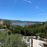 House Barbara 2